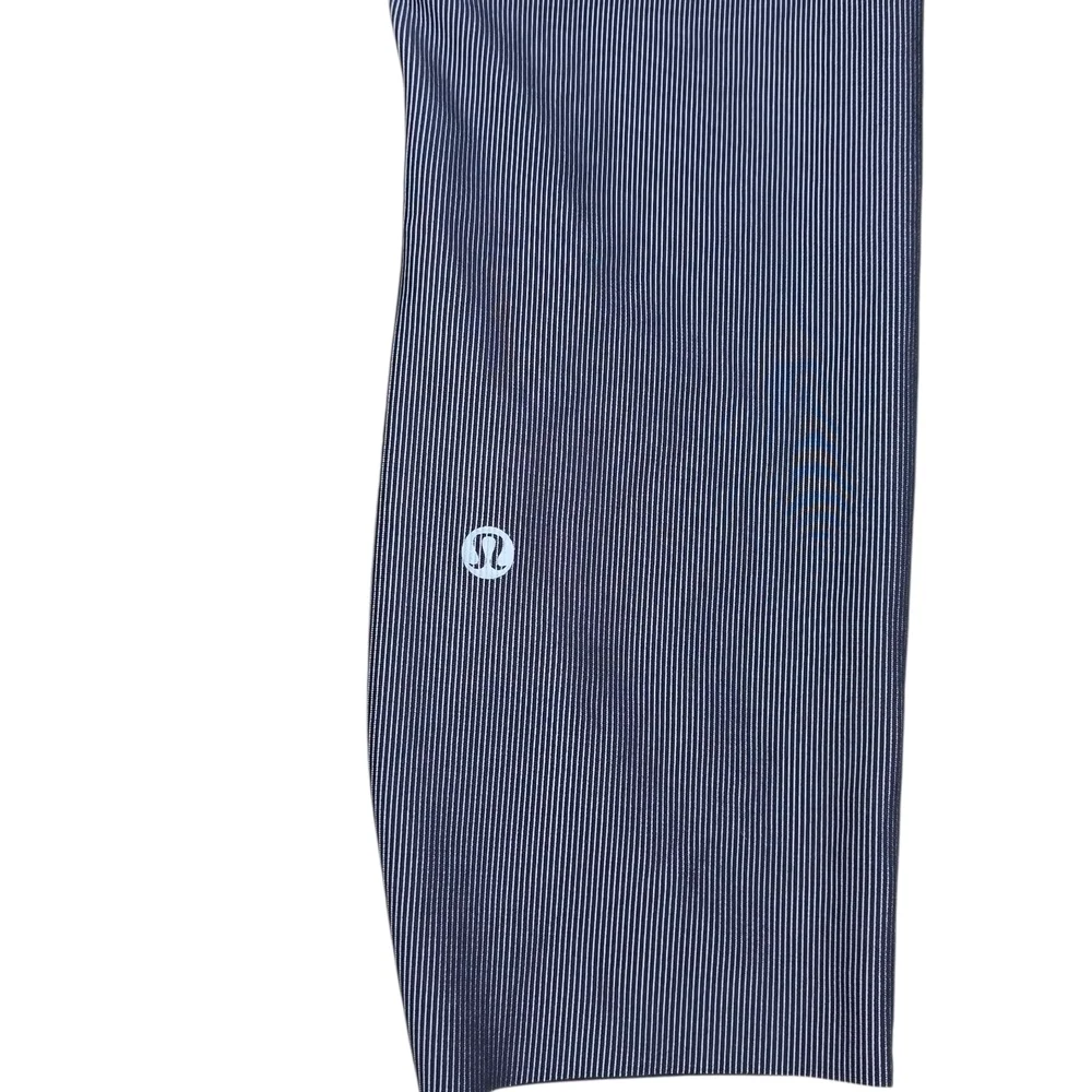 Lululemon Base Pace High-Rise Crop 23